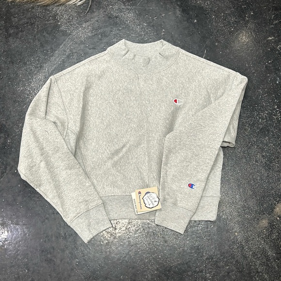 cropped champion sweat shirt - Picture 1 of 2